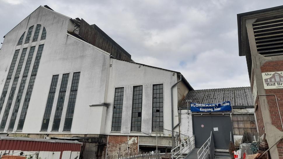 Weiterhin geschlossen ist die Trödelhalle an der Alten Glasfabrik im Industriegebiet Goldene Meile. Sie soll aber bald wieder öffnen.