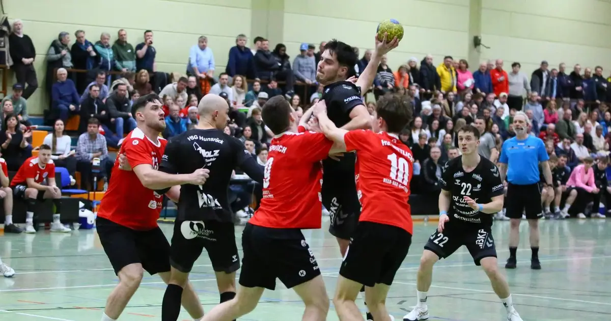 Hsg Hunsr Ck Sch Ttelt Den Einzigen Verfolger Ab Handball Rhein Zeitung