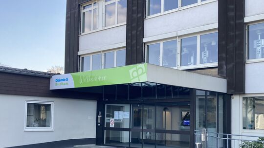 Seit wenigen Tagen sind die Schmerztagesklinik und -ambulanz in Altenkirchen geschlossen -- zum Leidwesen vieler Menschen, die d Seit wenigen Tagen sind die Schmerztagesklinik und -ambulanz in Altenkirchen geschlossen -- zum Leidwesen vieler Menschen, die d