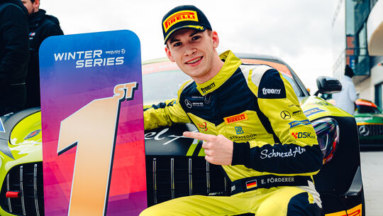 Vorzeitig die Nummer eins in der GT4-Winter-Series: Enrico Förderer aus Leuterod stellte im spanischen Aragón sein großes Talent Vorzeitig die Nummer eins in der GT4-Winter-Series: Enrico Förderer aus Leuterod stellte im spanischen Aragón sein großes Talent