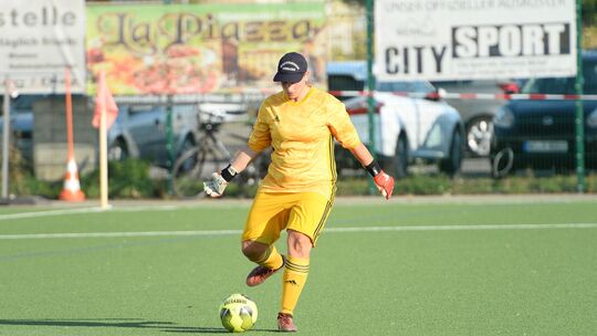 Torfrau Sarah Kolter erwies sich beim 4:0-Heimsieg gegen Rengsdorf einmal mehr als sicherer Rückhalt des SV Diez-Freiendiez. Torfrau Sarah Kolter erwies sich beim 4:0-Heimsieg gegen Rengsdorf einmal mehr als sicherer Rückhalt des SV Diez-Freiendiez.