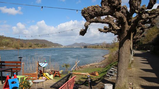 An der Rampe neben dem KD-Anleger soll ein Plateau mit Sitzstufen entstehen. An der Rampe neben dem KD-Anleger soll ein Plateau mit Sitzstufen entstehen.