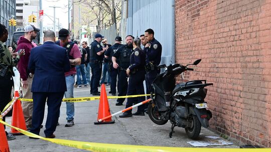 Sieben Monate altes Baby durch Querschläger in New York getötet Sieben Monate altes Baby durch Querschläger in New York getötet