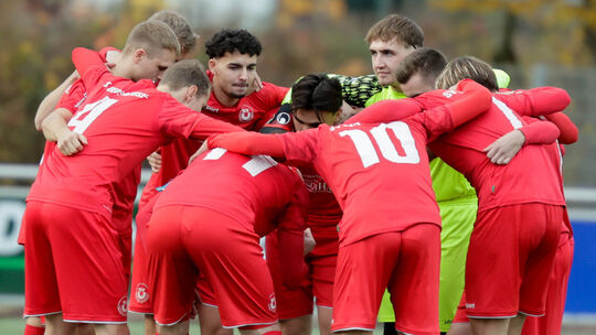 Eine eingeschworene Gemeinschaft: Der SV Untermosel gewann das Spitzenspiel gegen den SV Weitersburg mit 4:2, es war der achte S Eine eingeschworene Gemeinschaft: Der SV Untermosel gewann das Spitzenspiel gegen den SV Weitersburg mit 4:2, es war der achte S