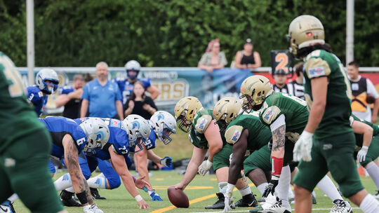 Es geht wieder los: Am Samstag eröffnen die Montabaur Fighting Farmers die Saison in der GFL2 mit dem Heimspiel gegen die Albers Es geht wieder los: Am Samstag eröffnen die Montabaur Fighting Farmers die Saison in der GFL2 mit dem Heimspiel gegen die Albers