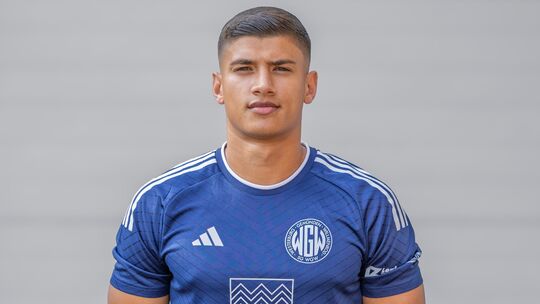 Noch im Trikot der SG Westerburg, bald aber für einen Noch-Bezirksligisten im Einsatz: Tobias Schnabel. Noch im Trikot der SG Westerburg, bald aber für einen Noch-Bezirksligisten im Einsatz: Tobias Schnabel.