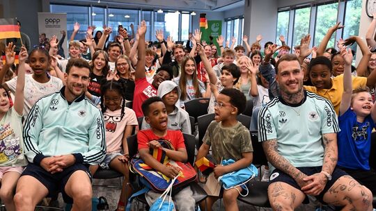 Fußball: Nationalmannschaft, vor dem WM-Start am 11. Juni Fußball: Nationalmannschaft, vor dem WM-Start am 11. Juni
