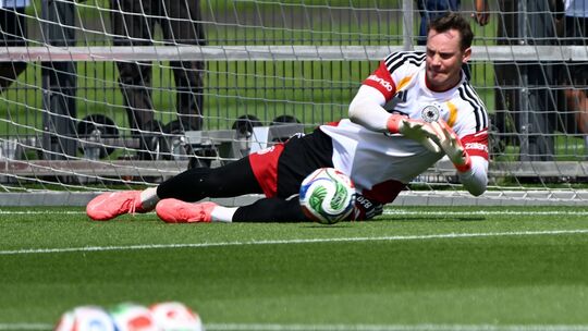 Manuel Neuer Manuel Neuer