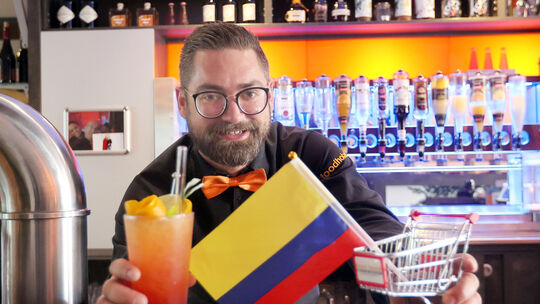 Tim Correia-Dias kreierte den "Quito-Sunrise" für das Duell Deutschland gegen Ecuador. Tim Correia-Dias kreierte den "Quito-Sunrise" für das Duell Deutschland gegen Ecuador.