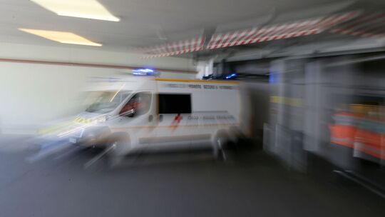 Vater aus Stuttgart überfährt Tochter auf Campingplatz Vater aus Stuttgart überfährt Tochter auf Campingplatz