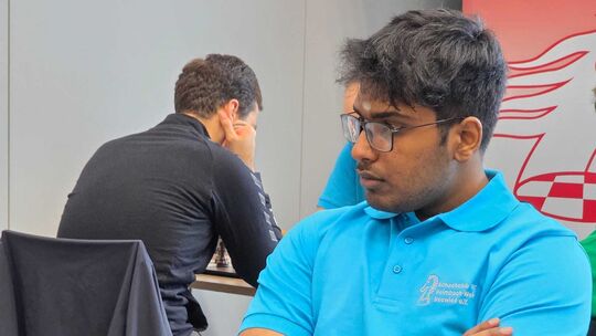 GM Pranav Anand gelangen bei seinem Einstand für den SC Heimbach-Weis-Neuwied zwei Siege und ein Remis. GM Pranav Anand gelangen bei seinem Einstand für den SC Heimbach-Weis-Neuwied zwei Siege und ein Remis.