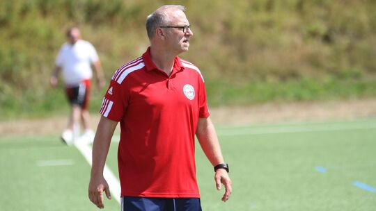 Thorsten Ferger ist nicht mehr Trainer der SG Grenzbachtal, wie der B4-Ligist mitteilt. Thorsten Ferger ist nicht mehr Trainer der SG Grenzbachtal, wie der B4-Ligist mitteilt.