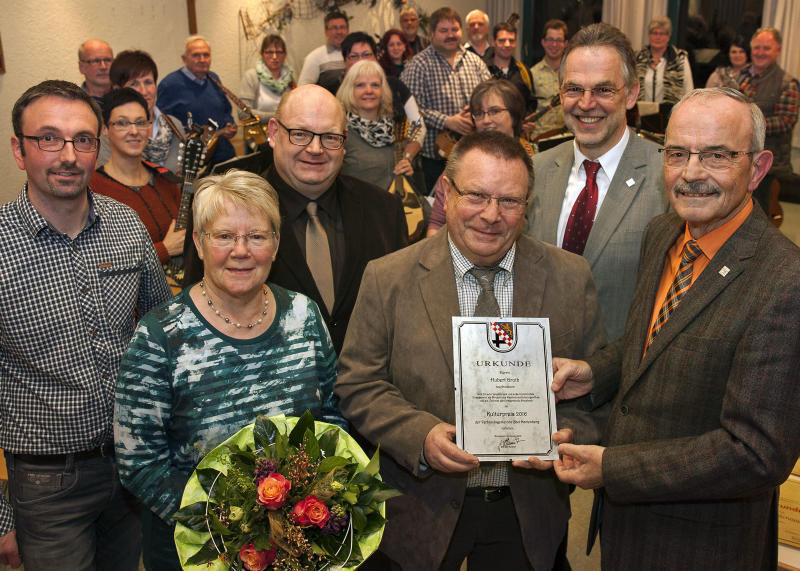 Vereins-Dirigent: Hubert Groth erhält Kulturpreis der VG - Westerwälder ...