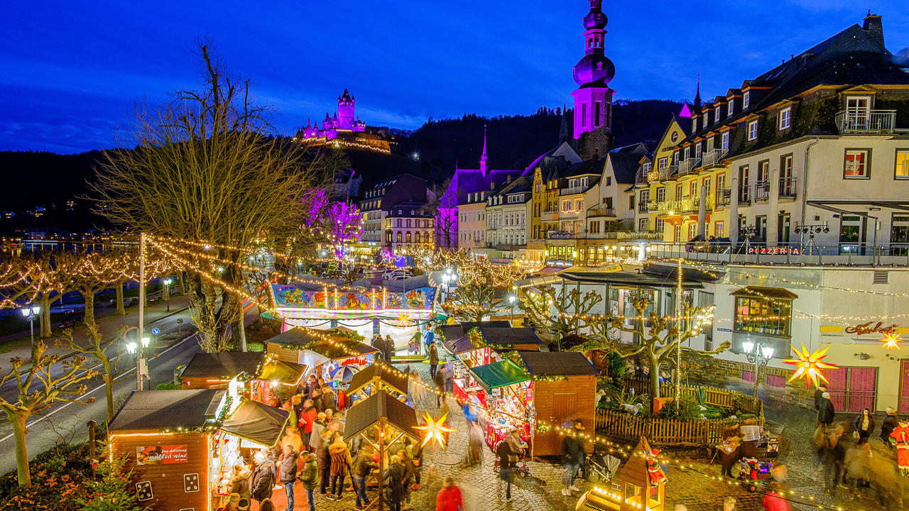 Weihnachtsmarkt Im Advent zündet Cochem den Lichterzauber Kreis