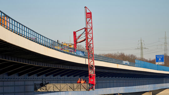 Schäden an Moseltalbrücke Winningen