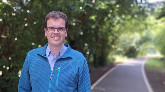 Projektleiter Dr.-Ing. Jochen Moll von der Uni Siegen möchte mit dem neuen Detektionssystem einen Beitrag zum Windkraftausbau le