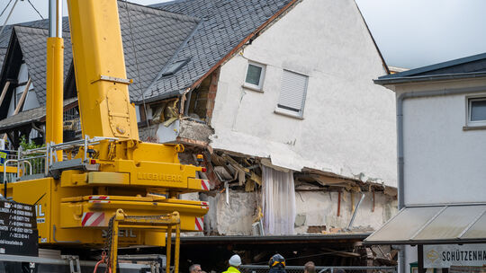 Hotel teilweise eingestürzt