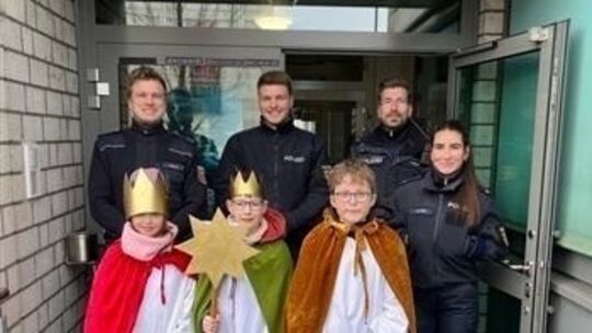 Sternsinger mit den Polizeikollegen