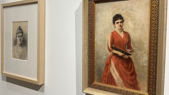 Das rechte der beiden Selbstporträts zeigt Bertha Falckenberg im Alter von 20 Jahren. In Berlin besuchte die Koblenzerin damals Das rechte der beiden Selbstporträts zeigt Bertha Falckenberg im Alter von 20 Jahren. In Berlin besuchte die Koblenzerin damals