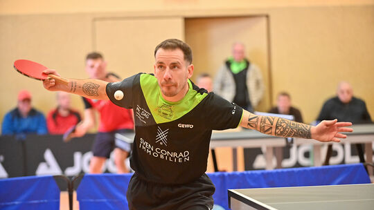 Punktete im Doppel, kämpfte aber auch mit Schulterproblemen: Nick Grimm, der Kapitän des TTC Kirn. Punktete im Doppel, kämpfte aber auch mit Schulterproblemen: Nick Grimm, der Kapitän des TTC Kirn.