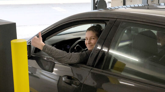 Das City-Parkhaus wird um 19.30 Uhr geschlossen, eine Ausfahrt ist danach aber noch möglich. Das City-Parkhaus wird um 19.30 Uhr geschlossen, eine Ausfahrt ist danach aber noch möglich.