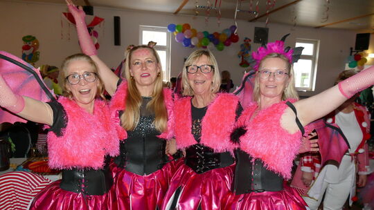 "Leeve, Laache, Fastelovend", so das Motto der Kecke Jecke in Unkelbach. "Leeve, Laache, Fastelovend", so das Motto der Kecke Jecke in Unkelbach.