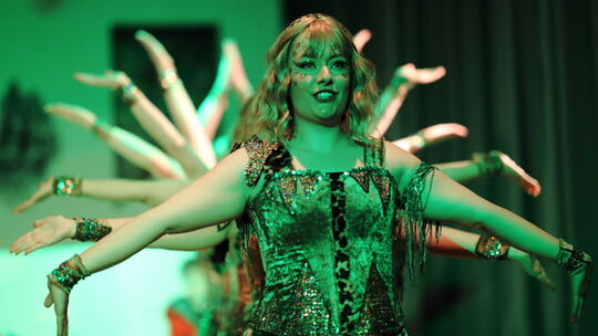 Beim RZ-Narrentreffen in Rheinböllen feierten zahlreiche Jecken aus allen Ecken des Rhein-Hunsrück-Kreises gemeinsam ein großes Beim RZ-Narrentreffen in Rheinböllen feierten zahlreiche Jecken aus allen Ecken des Rhein-Hunsrück-Kreises gemeinsam ein großes