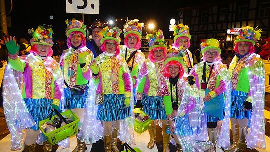 Die Wildenburger Fastnachtsmääd beim Rhauner Nachtzug Die Wildenburger Fastnachtsmääd beim Rhauner Nachtzug
