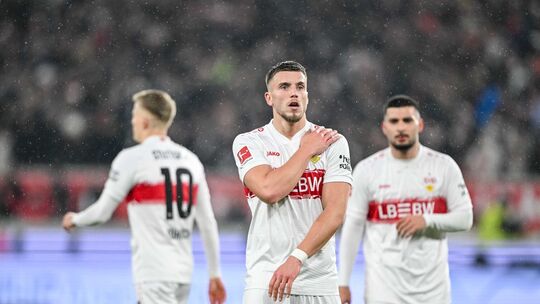 VfB Stuttgart - 1. FC Köln VfB Stuttgart - 1. FC Köln