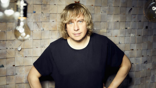 Will in seinen Büchern - oft unbekanntes - Wissen vermitteln und zugleich die Emotionen anregen: Dominik Eulberg verfolgt in Sac Will in seinen Büchern - oft unbekanntes - Wissen vermitteln und zugleich die Emotionen anregen: Dominik Eulberg verfolgt in Sac