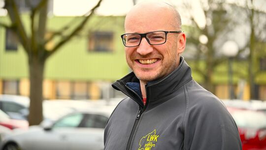 Benjamin Petry ist Weinbaureferent bei der Landwirtschaftskammer Rheinland-Pfalz. Er erklärt, was mit unbewirtschafteten Rebfläc Benjamin Petry ist Weinbaureferent bei der Landwirtschaftskammer Rheinland-Pfalz. Er erklärt, was mit unbewirtschafteten Rebfläc