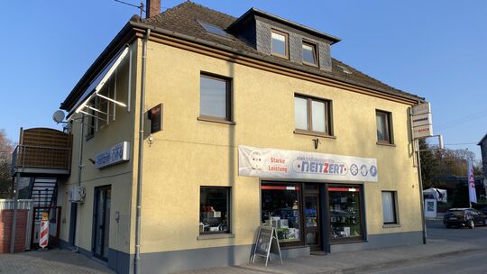 Elektrohausgeräte Neitzert, eine Firma mit Tradition in der Kreisstadt. Wir fragten den Inhaber des Hauses Torsten Neitzert nach Elektrohausgeräte Neitzert, eine Firma mit Tradition in der Kreisstadt. Wir fragten den Inhaber des Hauses Torsten Neitzert nach