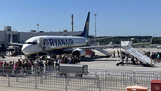 Ryanair bleibt der Platzhirsch am Hahn. Aber auch die ungarische Wizz Air bietet Flugziele am Hunsrück-Airport an. Ryanair bleibt der Platzhirsch am Hahn. Aber auch die ungarische Wizz Air bietet Flugziele am Hunsrück-Airport an.