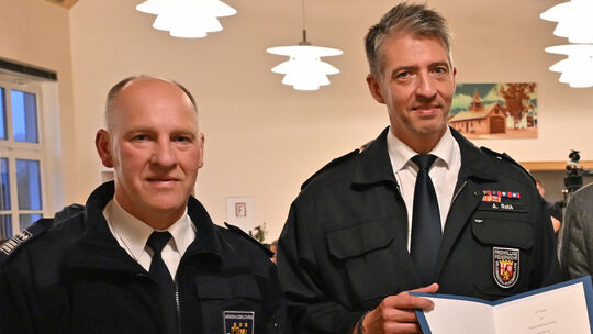 Christian Albrecht (von links) tritt zum Ende März als ehrenamtlicher stellvertretender BKI zurück. Andreas Roth bleibt im Amt a Christian Albrecht (von links) tritt zum Ende März als ehrenamtlicher stellvertretender BKI zurück. Andreas Roth bleibt im Amt a