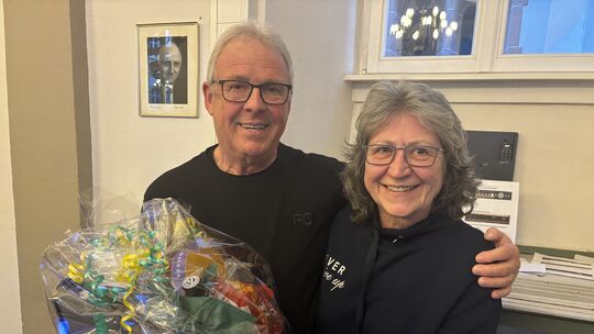 Christdemokrat Claus Tressel verlässt den Kirner Stadtrat, ihn zieht es nach Heilbronn. Er wurde herzlich von Beigeordneter Chri Christdemokrat Claus Tressel verlässt den Kirner Stadtrat, ihn zieht es nach Heilbronn. Er wurde herzlich von Beigeordneter Chri