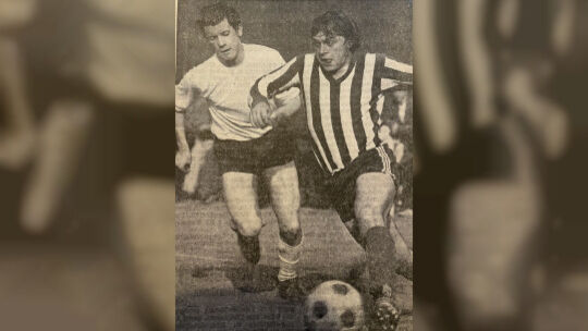 Fritz Röhrig (rechts) war einfach ein Klasse-Fußballer und als solcher auch bei Vereinen außerrhaalb Idar-Obersteins begehrt. Fritz Röhrig (rechts) war einfach ein Klasse-Fußballer und als solcher auch bei Vereinen außerrhaalb Idar-Obersteins begehrt.