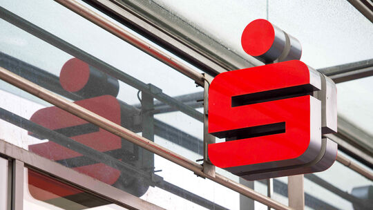 Die Gespräche zur Fusion der Sparkassen Neuwied und Westerwald-Sieg haben zu keinem Ergebnis geführt. Die Gespräche zur Fusion der Sparkassen Neuwied und Westerwald-Sieg haben zu keinem Ergebnis geführt.