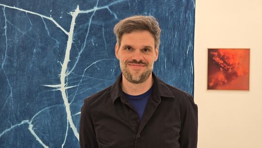 Nicht nur bei der Wahl der Medien, auch thematisch ist Björn Drenkwitz breit aufgestellt: Neben Zeit und nationaler Identität se Nicht nur bei der Wahl der Medien, auch thematisch ist Björn Drenkwitz breit aufgestellt: Neben Zeit und nationaler Identität se