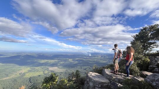 God's Window: Wer das Panorama oben auf dem Felsplateau in der Provinz Mpumalanga genießt, versteht schnell den Grund für dessen God's Window: Wer das Panorama oben auf dem Felsplateau in der Provinz Mpumalanga genießt, versteht schnell den Grund für dessen