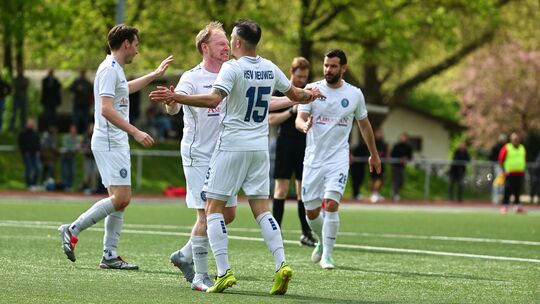 Die erste Mannschaft des HSV Neuwied (von links Yannick Engel, Sebastian Seemann, Sascha Kaiser und Matthias Fink) ist aktuell i Die erste Mannschaft des HSV Neuwied (von links Yannick Engel, Sebastian Seemann, Sascha Kaiser und Matthias Fink) ist aktuell i