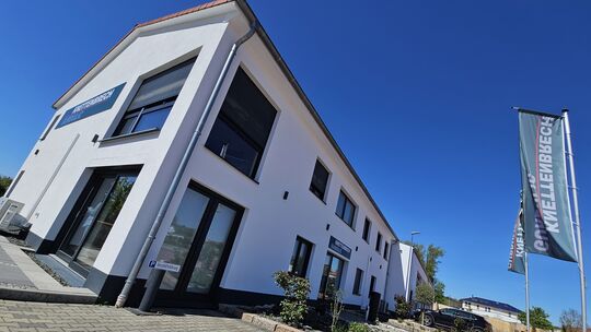 In der Unteren Gewerbestraße in Pfaffen-Schwabenheim hat sich im vergangenen Herbst die Recyclingfirma Knettenbrech + Gurdulic a In der Unteren Gewerbestraße in Pfaffen-Schwabenheim hat sich im vergangenen Herbst die Recyclingfirma Knettenbrech + Gurdulic a