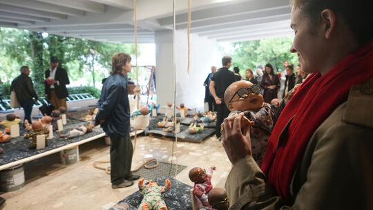 111 Künstlerinnen und Künstler aus 99 Ländern zeigen auf der Kunstbiennale in Venedig ihre Werke. Vielfalt und Erfindungsreichtu 111 Künstlerinnen und Künstler aus 99 Ländern zeigen auf der Kunstbiennale in Venedig ihre Werke. Vielfalt und Erfindungsreichtu
