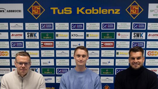 Sportvorstand Sam Graef (links) und der Technische Direktor Damir Grgic (rechts) haben schnell einen Nachfolger für Michael Zada Sportvorstand Sam Graef (links) und der Technische Direktor Damir Grgic (rechts) haben schnell einen Nachfolger für Michael Zada