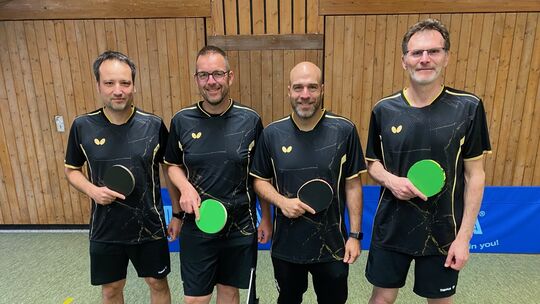 Der SV Kail II um Alexander Burg, Kai Simon, Andreas Rossi und Martin Esper gewann den Meistertitel in der 1. Kreisklasse ohne N Der SV Kail II um Alexander Burg, Kai Simon, Andreas Rossi und Martin Esper gewann den Meistertitel in der 1. Kreisklasse ohne N