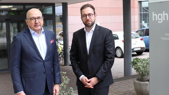 Vorläufiger Insolvenzverwalter Jens Lieser (links) und HGH-Geschäftsführer Michael Gutendorf glauben an die Zukunft des Binger K Vorläufiger Insolvenzverwalter Jens Lieser (links) und HGH-Geschäftsführer Michael Gutendorf glauben an die Zukunft des Binger K