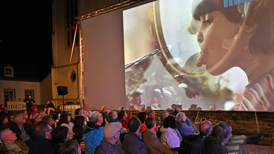 Welche Filme in diesem Jahr bei den Heimat Europa Filmfestspielen in Simmern zu sehen sein werden, ist aktuell noch nicht bekann Welche Filme in diesem Jahr bei den Heimat Europa Filmfestspielen in Simmern zu sehen sein werden, ist aktuell noch nicht bekann