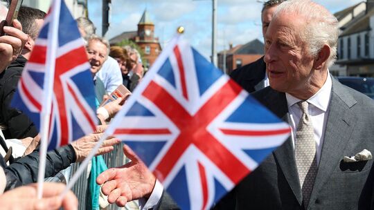 Britisches Königspaar besucht Nordirland Britisches Königspaar besucht Nordirland
