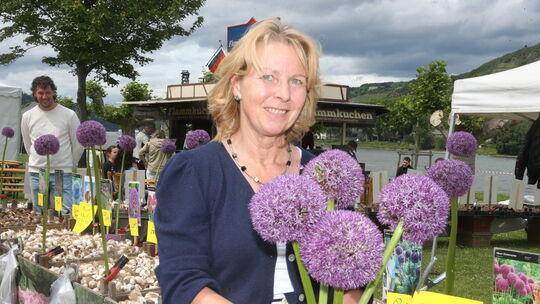 Blumen in Hülle und Fülle gibt es auch in diesem Jahr wieder bei der Messe Haus und Garten in Andernach. Blumen in Hülle und Fülle gibt es auch in diesem Jahr wieder bei der Messe Haus und Garten in Andernach.