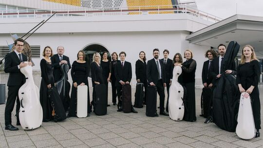 Das Deutsche Kammerorchester Berlin kommt am 5. Juni zum Imuko-Konzert "Haydn im Fokus" in die Koblenzer Rhein-Mosel-Halle. Das Deutsche Kammerorchester Berlin kommt am 5. Juni zum Imuko-Konzert "Haydn im Fokus" in die Koblenzer Rhein-Mosel-Halle.