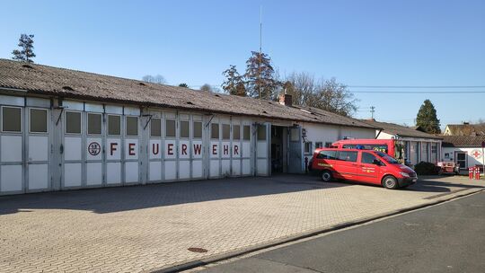 Von der nicht mehr zeitgemäßen Feuerwache mussten die Sinziger Wehrleute auch während der verheerenden Flutkatastrophe aus agier Von der nicht mehr zeitgemäßen Feuerwache mussten die Sinziger Wehrleute auch während der verheerenden Flutkatastrophe aus agier